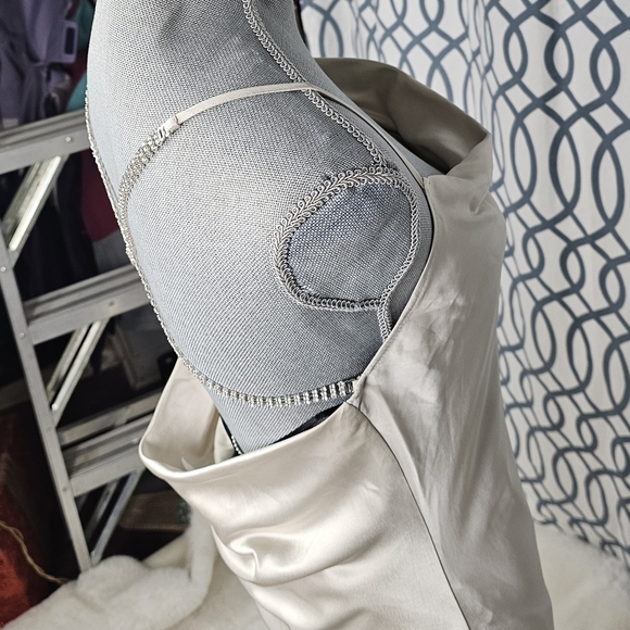 Cowl dress - Picture 5 of 7